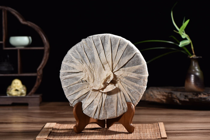 2005 Nan Zhao "Hong He Yuan" Raw Pu-erh Tea Cake | Yunnan Sourcing Tea Shop