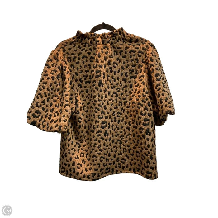 Blouse Short Sleeve By Clothes Mentor In Animal Print, Size: M